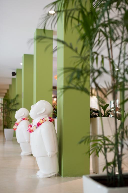 Raintr33 Hotel Сингапур Екстериор снимка