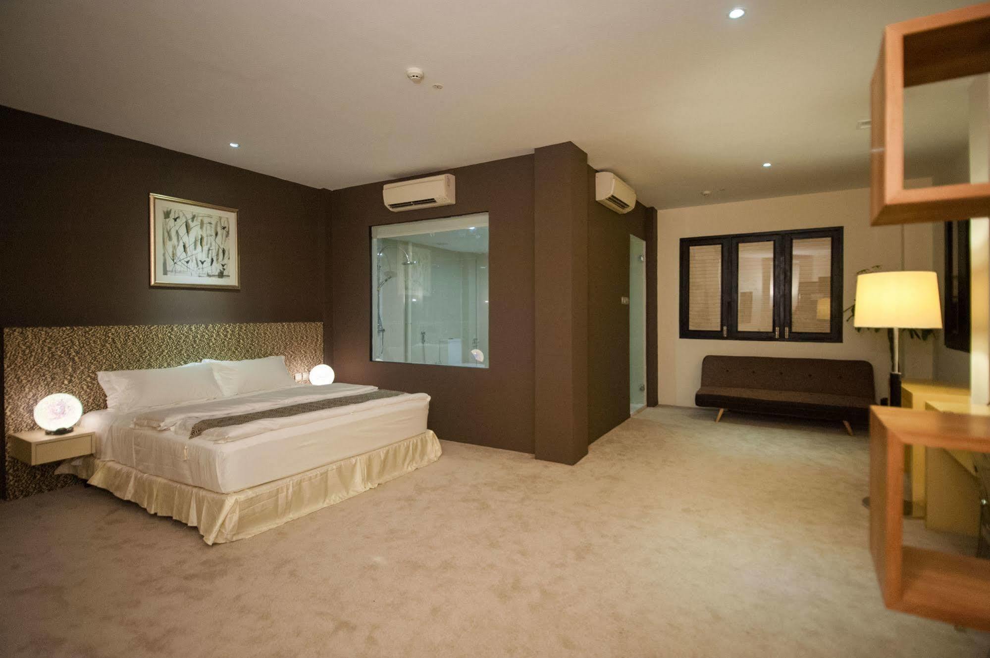 Raintr33 Hotel Сингапур Екстериор снимка