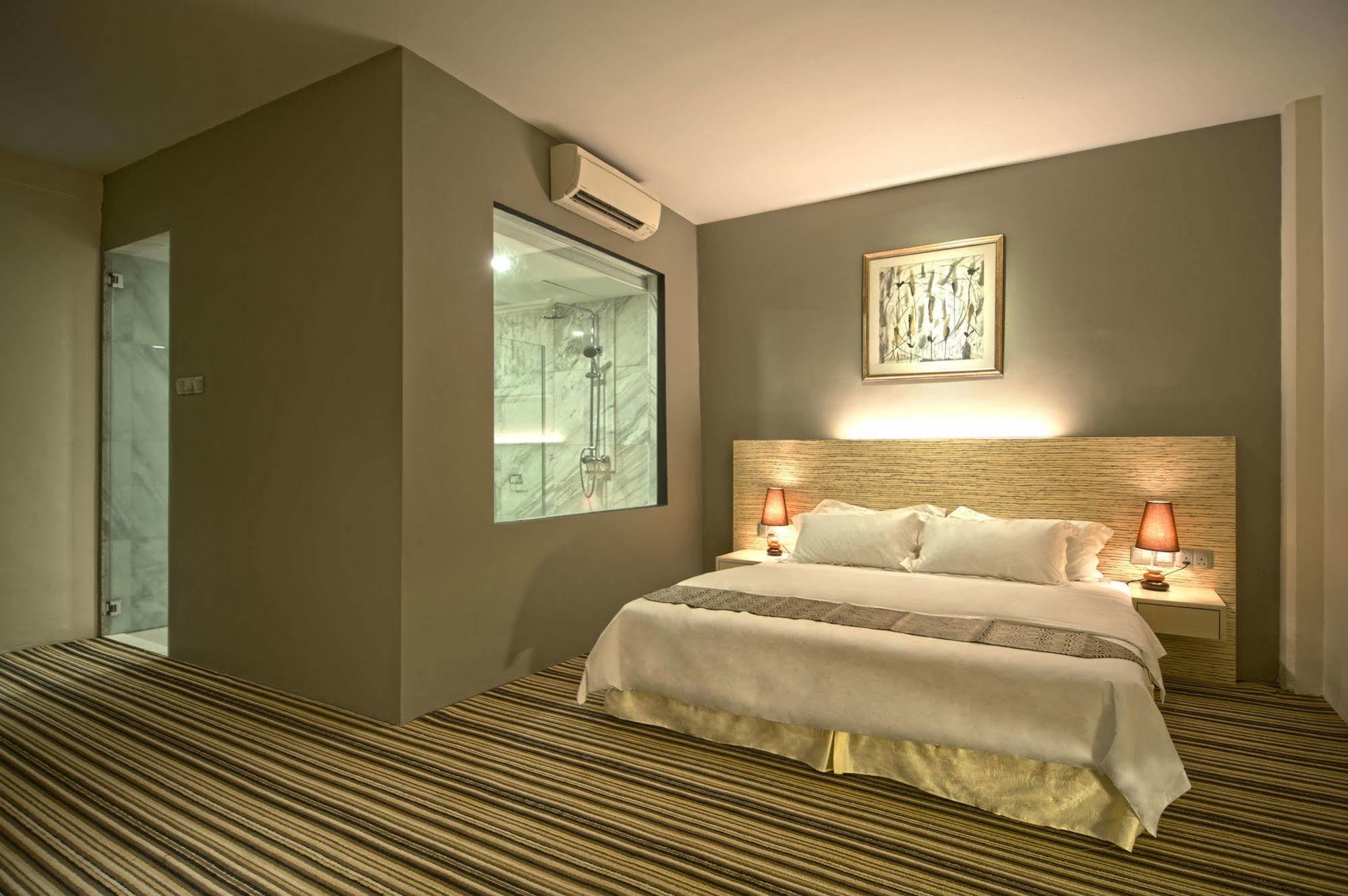 Raintr33 Hotel Сингапур Екстериор снимка
